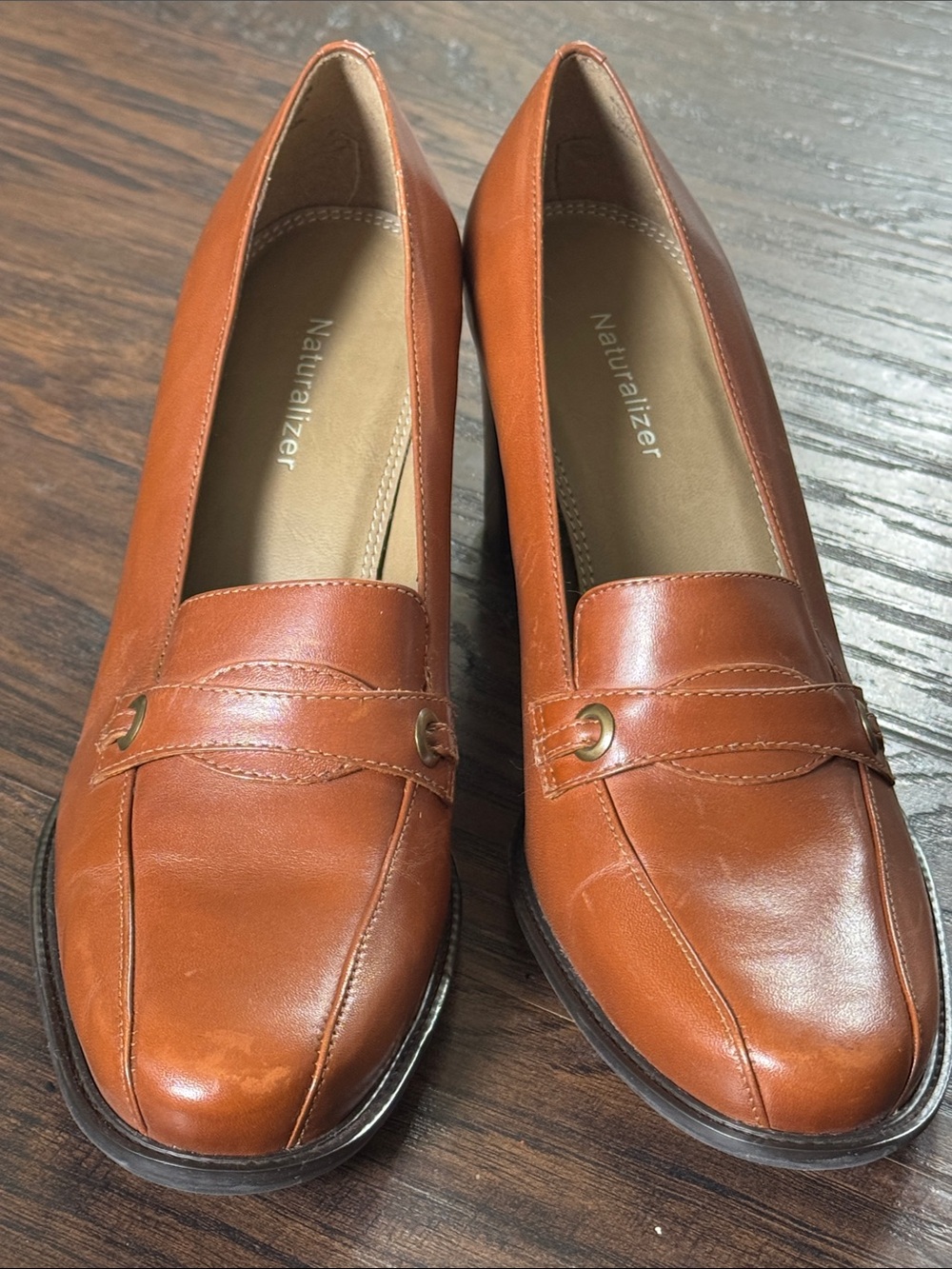 Naturalizer Cognac Leather Loafers